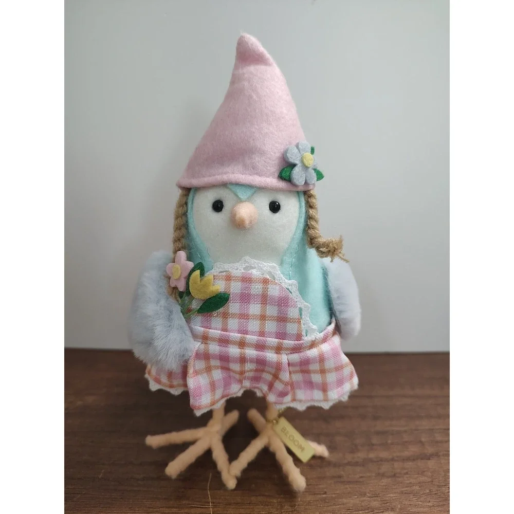 Target Spritz 2023 Featherly Friends BLOOM Spring Easter Garden Gnome Bird A1